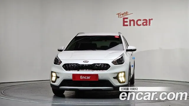 Kia Niro 2020 — фото 3