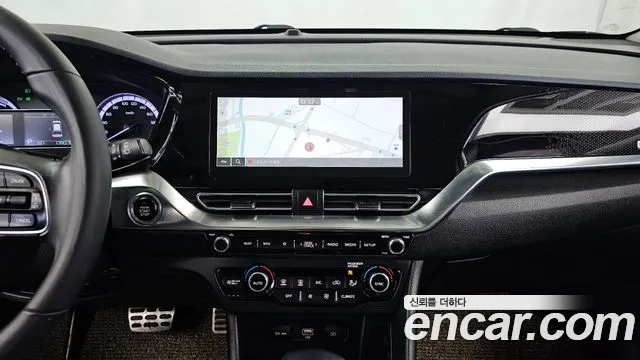 Kia Niro 2020 — фото 14