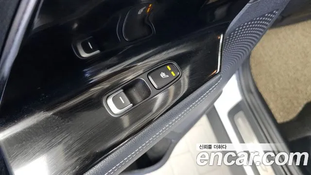 Kia Niro 2020 — фото 19