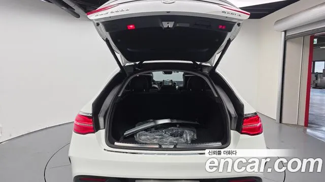 Mercedes-Benz GLE-Class 2017 — фото 20