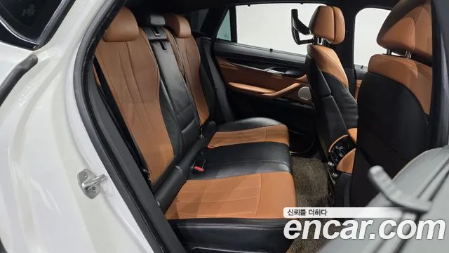 BMW X6 2018 — фото 12
