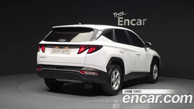 Hyundai Tucson 2022 — фото 2
