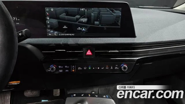 Kia EV6 2022 — фото 14