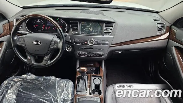 Kia K7 2015 — фото 10