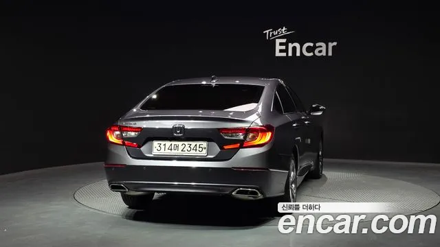 Honda Accord 2019 — фото 4