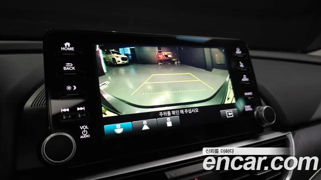 Honda Accord 2019 — фото 15