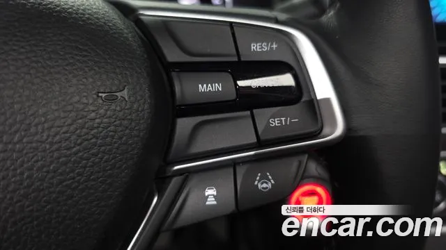 Honda Accord 2019 — фото 17