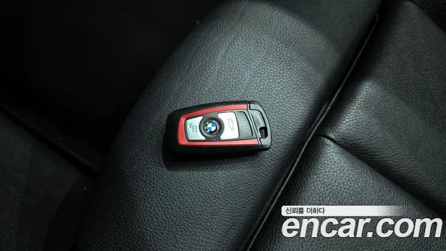 BMW 3-Series 2014 — фото 16