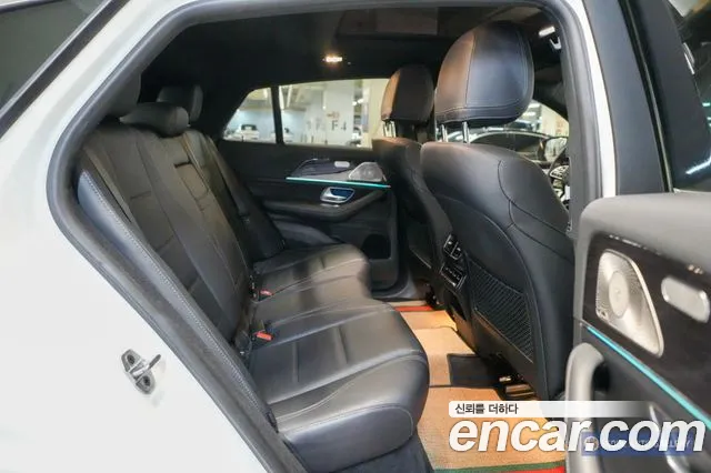 Mercedes-Benz GLE-Class 2022 — фото 12