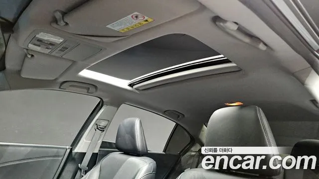 Honda Accord 2017 — фото 19