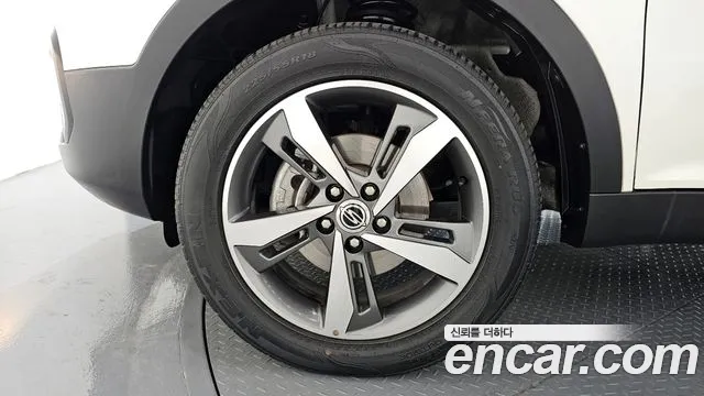 KG_Mobility_Ssangyong KORANDO 2018 — фото 5