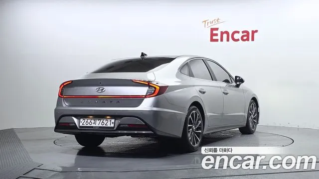 Hyundai Sonata 2020 — фото 2