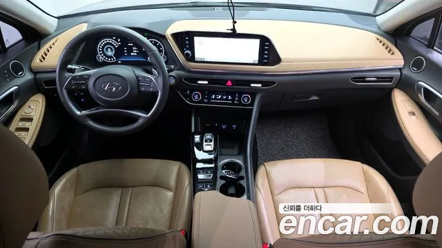 Hyundai Sonata 2020 — фото 10