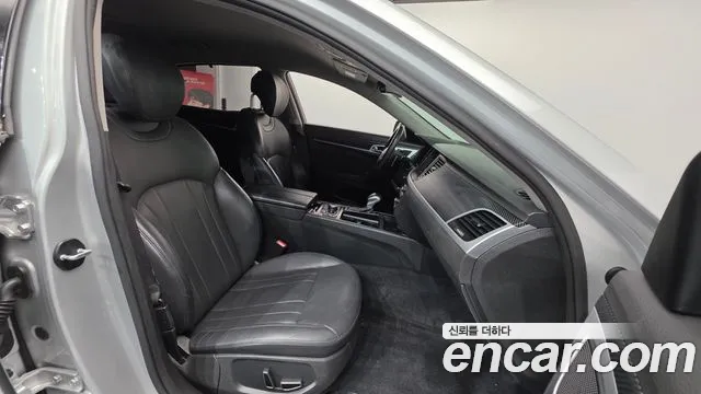 Hyundai Genesis 2015 — фото 10