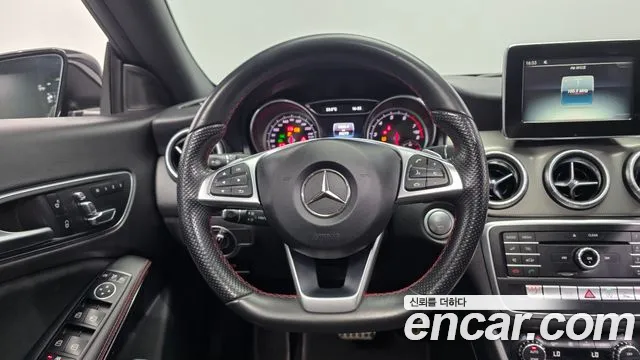 Mercedes-Benz CLA-Class 2018 — фото 15
