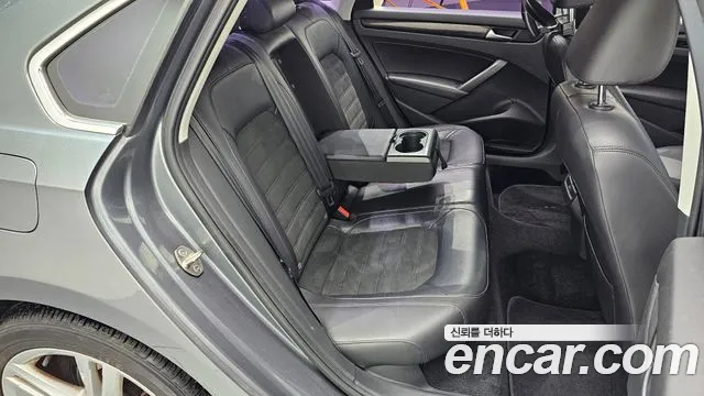 Volkswagen Passat 2015 — фото 11