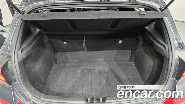 Hyundai i30 2018 — фото 16
