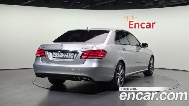Mercedes-Benz E-Class 2016 — фото 2