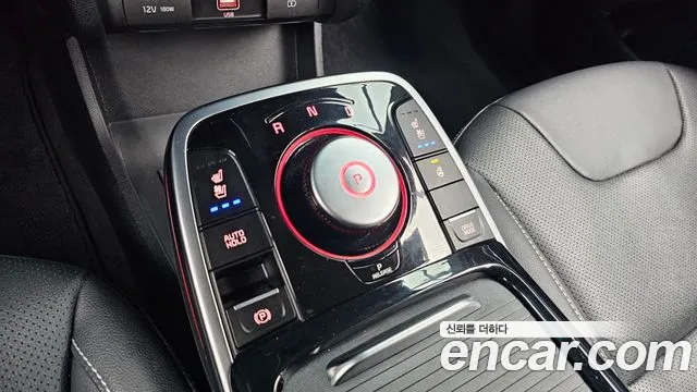 Kia Niro 2021 — фото 12