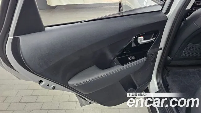 Kia Niro 2021 — фото 15