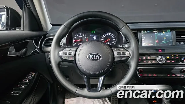 Kia K7 2016 — фото 19