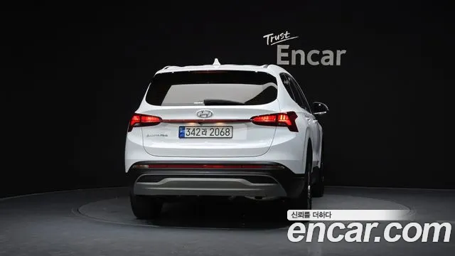 Hyundai Santafe 2022 — фото 4