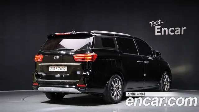 Kia Canival 2019 — фото 2