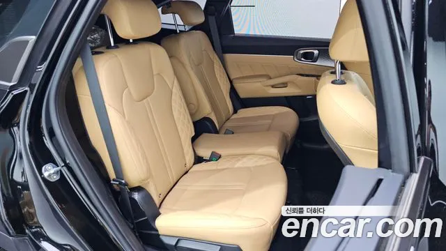 Kia Sorento 2021 — фото 18