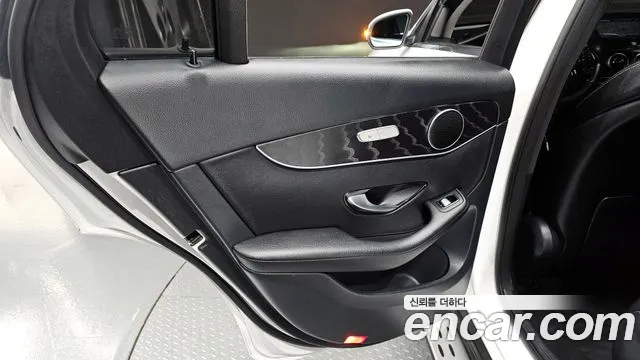 Mercedes-Benz GLC-Class 2019 — фото 14