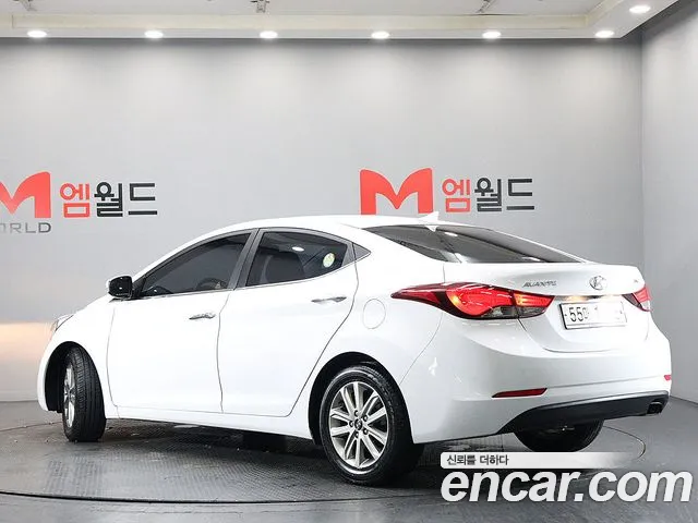 Hyundai AVANTE 2014 — фото 4