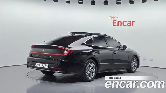 Hyundai Sonata 2020 — фото 2