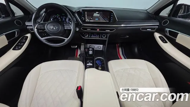 Hyundai Sonata 2020 — фото 10