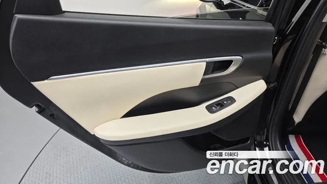 Hyundai Sonata 2020 — фото 15