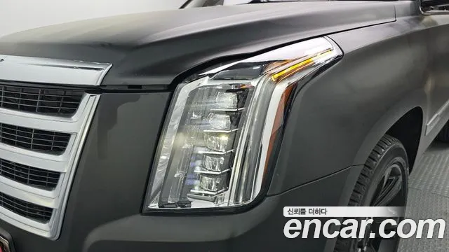 Cadillac Escalade 2020 — фото 8