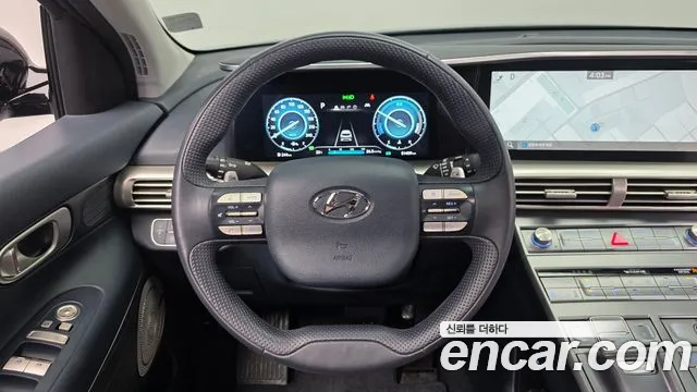 Hyundai Nexo 2024 — фото 19