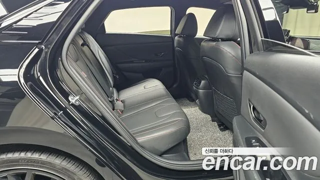 Hyundai AVANTE 2025 — фото 17