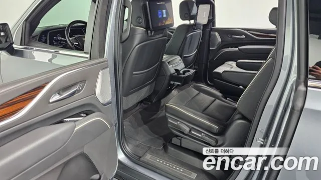 Cadillac Escalade 2022 — фото 12