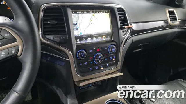 Jeep Cherokee 2014 — фото 15
