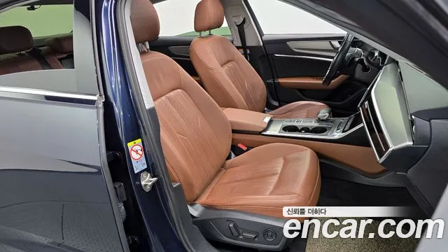 Audi A6 2021 — фото 18
