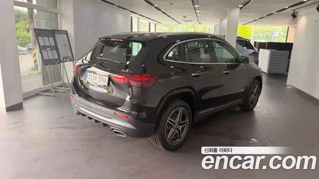 Mercedes-Benz GLA-Class 2026 — фото 2
