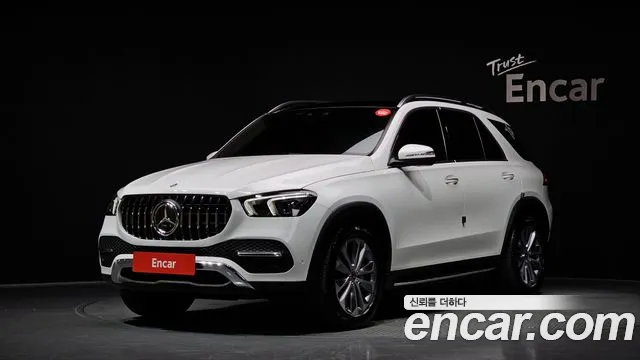 Mercedes-Benz GLE-Class 2021 — фото 1