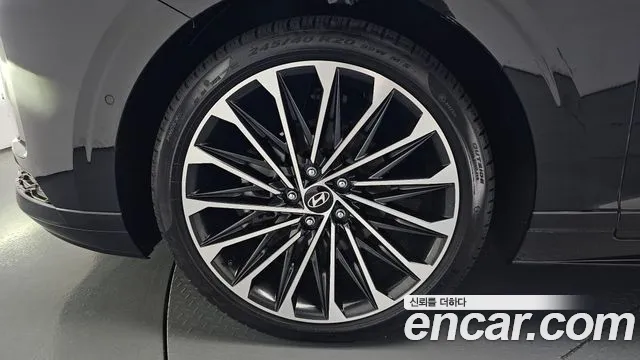 Hyundai Grandeur 2024 — фото 4