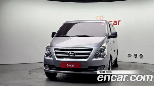Hyundai Starex 2018 — фото 3