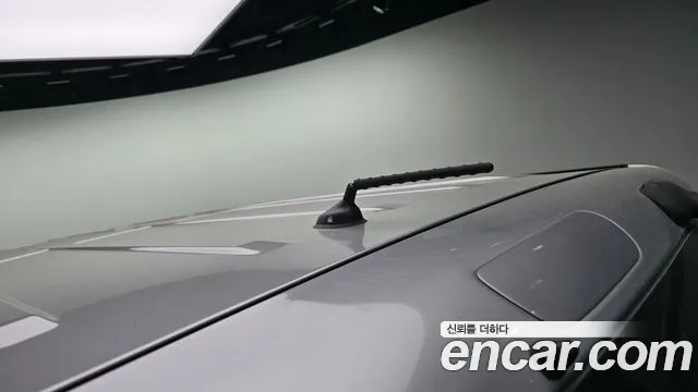 Hyundai Starex 2018 — фото 18