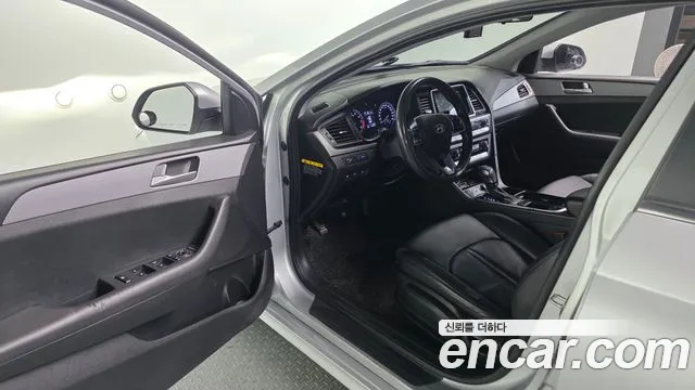 Hyundai Sonata 2018 — фото 10