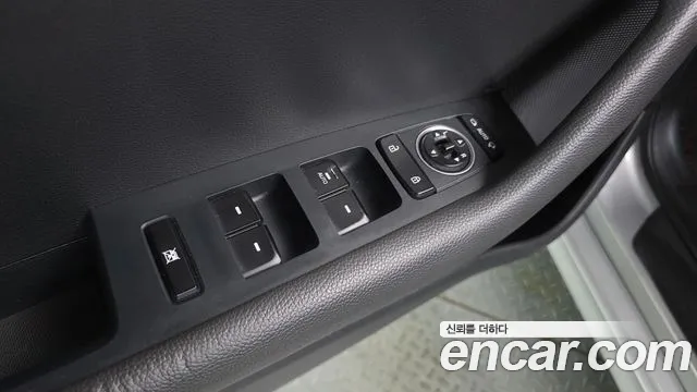 Hyundai Sonata 2018 — фото 16