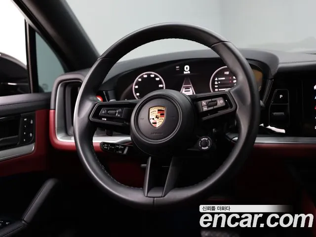 Porsche Cayenne 2024 — фото 12