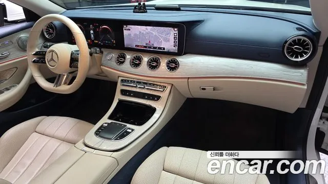 Mercedes-Benz E-Class 2021 — фото 10