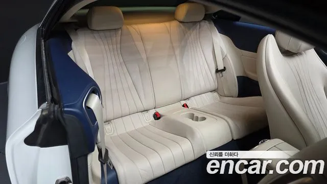 Mercedes-Benz E-Class 2021 — фото 18