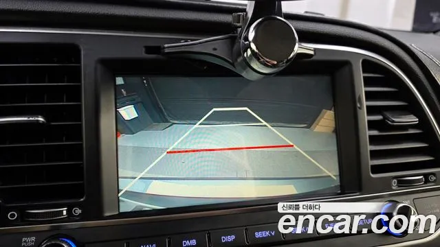 Hyundai AVANTE 2017 — фото 15